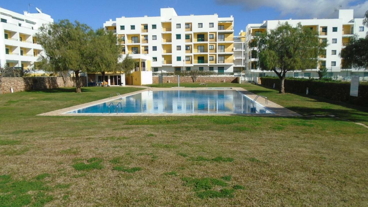 Apartamento Urb. Vila Nova, Lote 5 Армасан-де-Пера Экстерьер фото